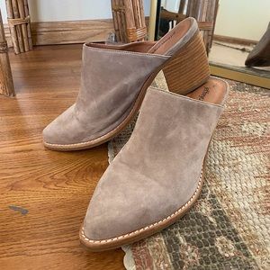 Jeffrey Campbell Favela Tan Suede Mule Bootie sz 9